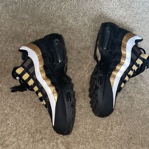 Airmax great condition.